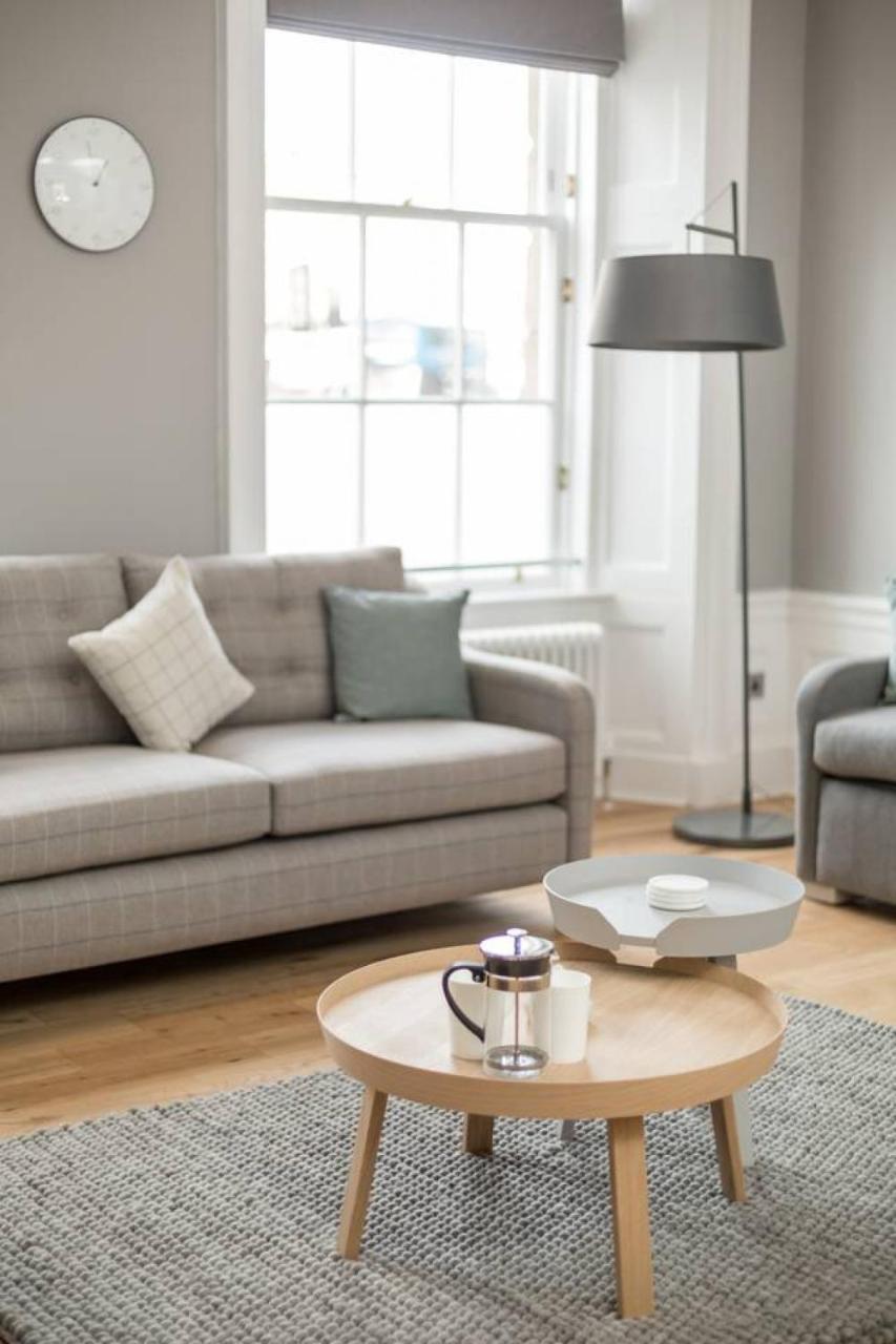 Joivy Spacious And Bright 1Bed Apt, Short Walk From Princes Street Edimburgo Exterior foto